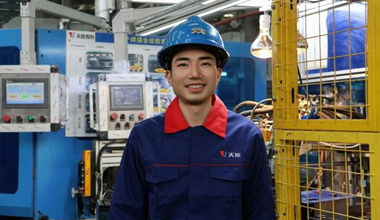 侯斌：从职场新人到新型工匠